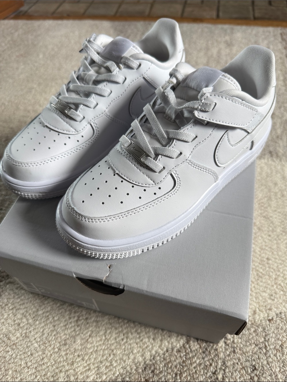 Nike Kids Force 1 Low Easton White Low-Top Velcro & Lace Sneakers